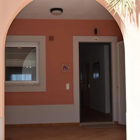 Apartment T2 Vista Mar E Piscina Del Rey Obidos C8 *
