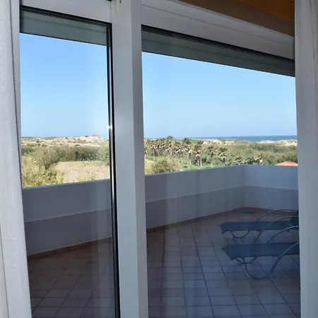 Seaside Retreat, Del Rey C8 Appartamento