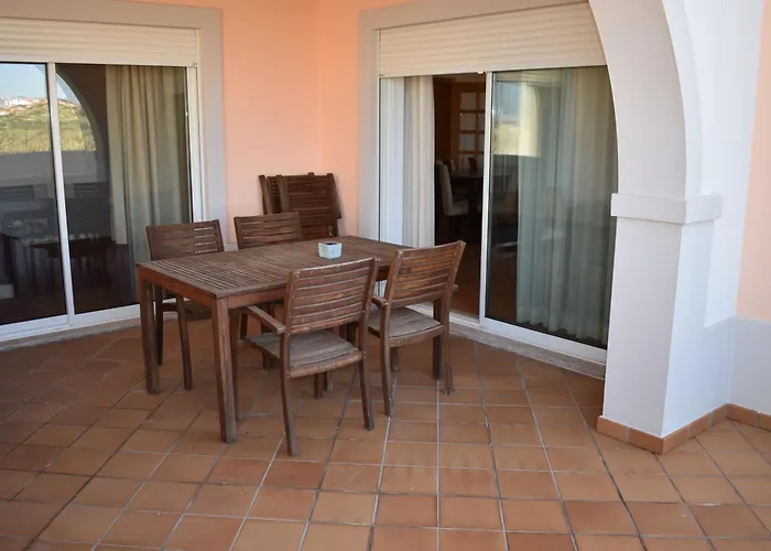 T2 Vista Mar E Piscina Del Rey Obidos C8 * Praia del Rei